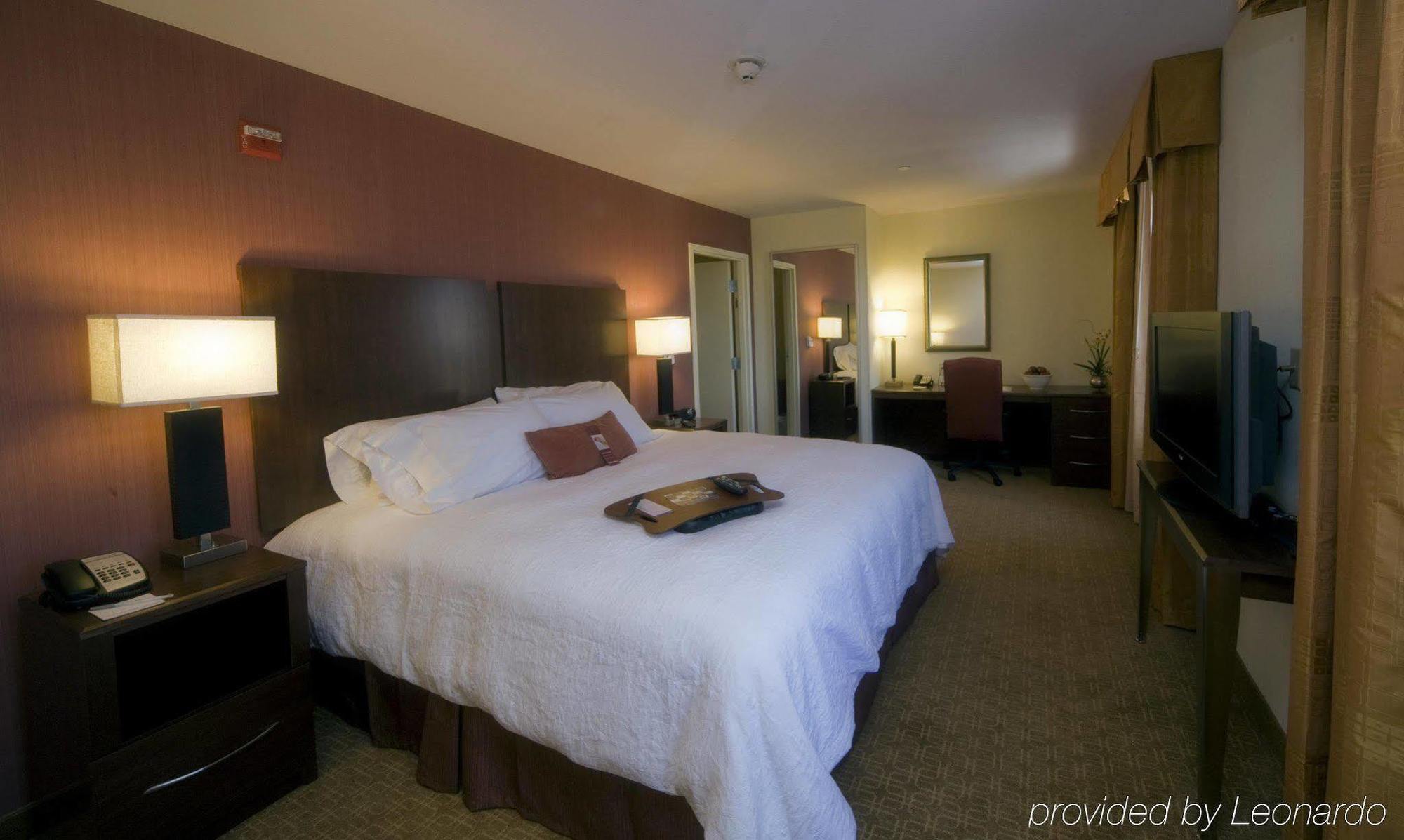 Hampton Inn & Suites Las Vegas-Red Rock/Summerlin Room photo