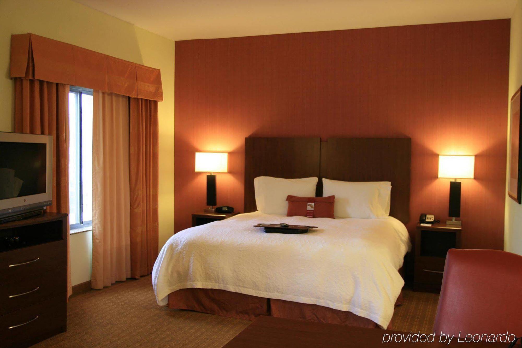 Hampton Inn & Suites Las Vegas-Red Rock/Summerlin Room photo