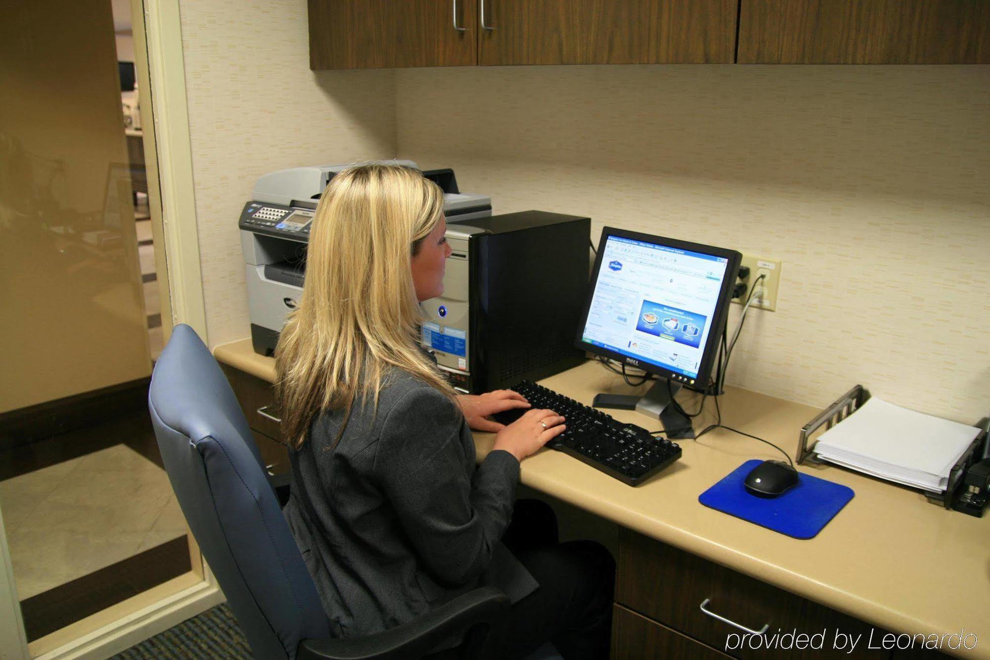 Hampton Inn & Suites Las Vegas-Red Rock/Summerlin Facilities photo